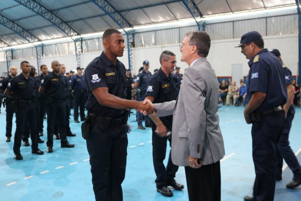 Formatura celebra ingresso de 24 novos GCMs à corporação itapirense